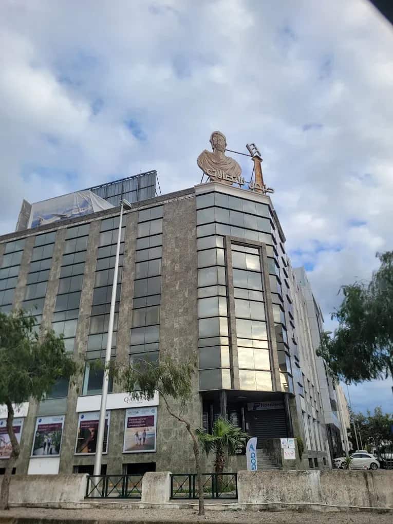 Immeuble de bureaux 2B Business Bureau aux Berges du Lac, Tunis